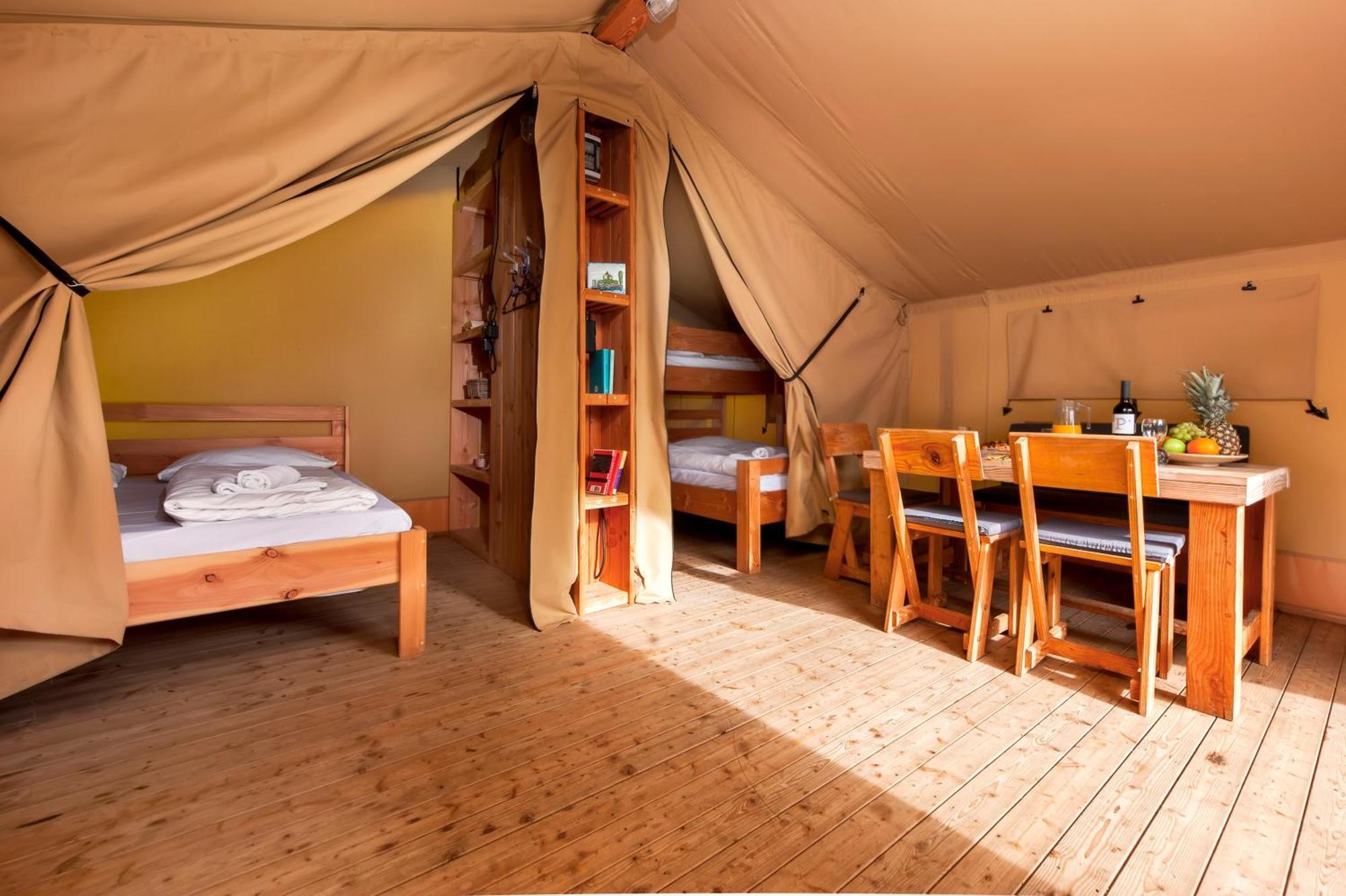Glamping And Mobile Homes Lavanda - Centre Bi Village
