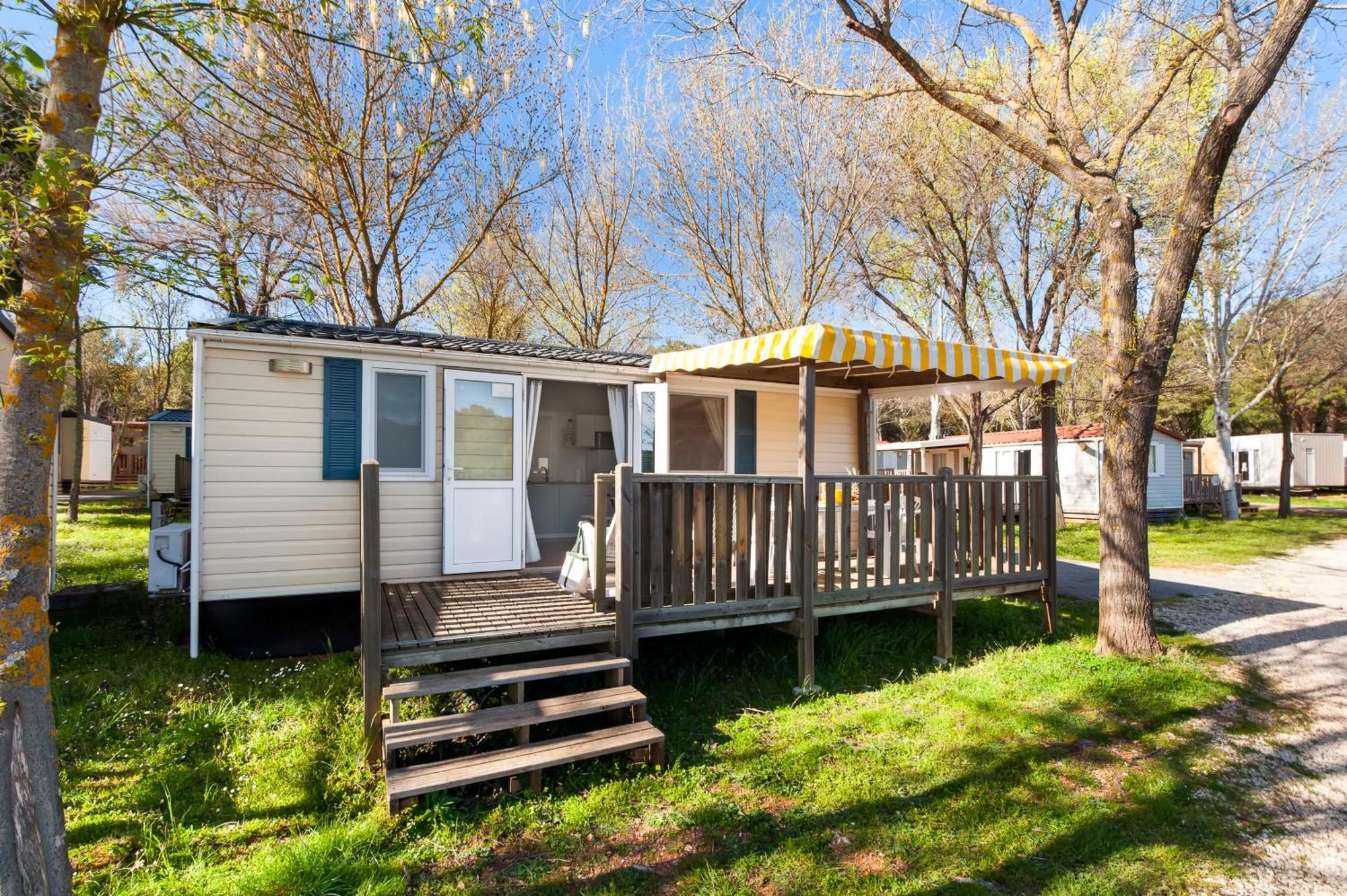 Glamping And Mobile Homes Lavanda - Centre Bi Village